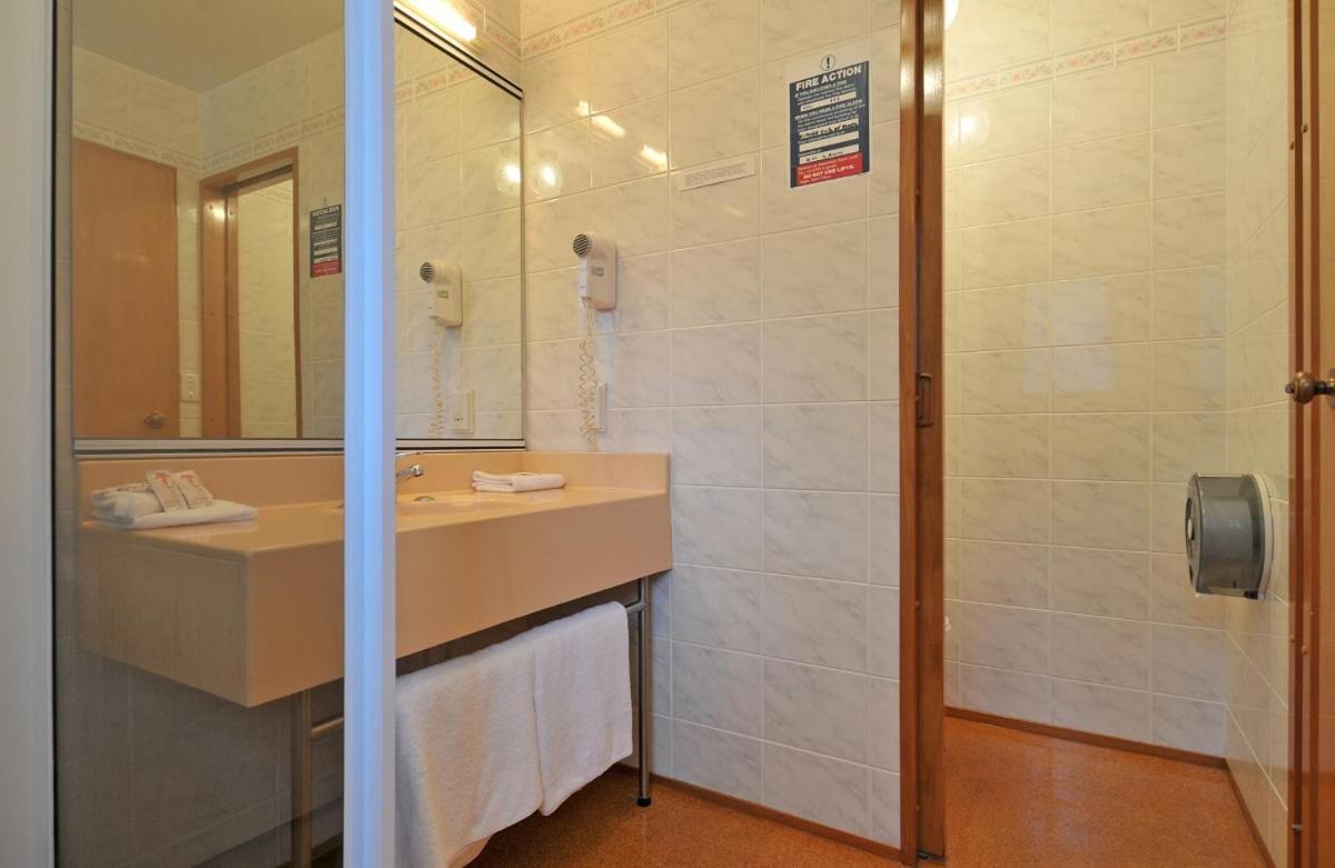 Aotea Lodge ポリルア エクステリア 写真
